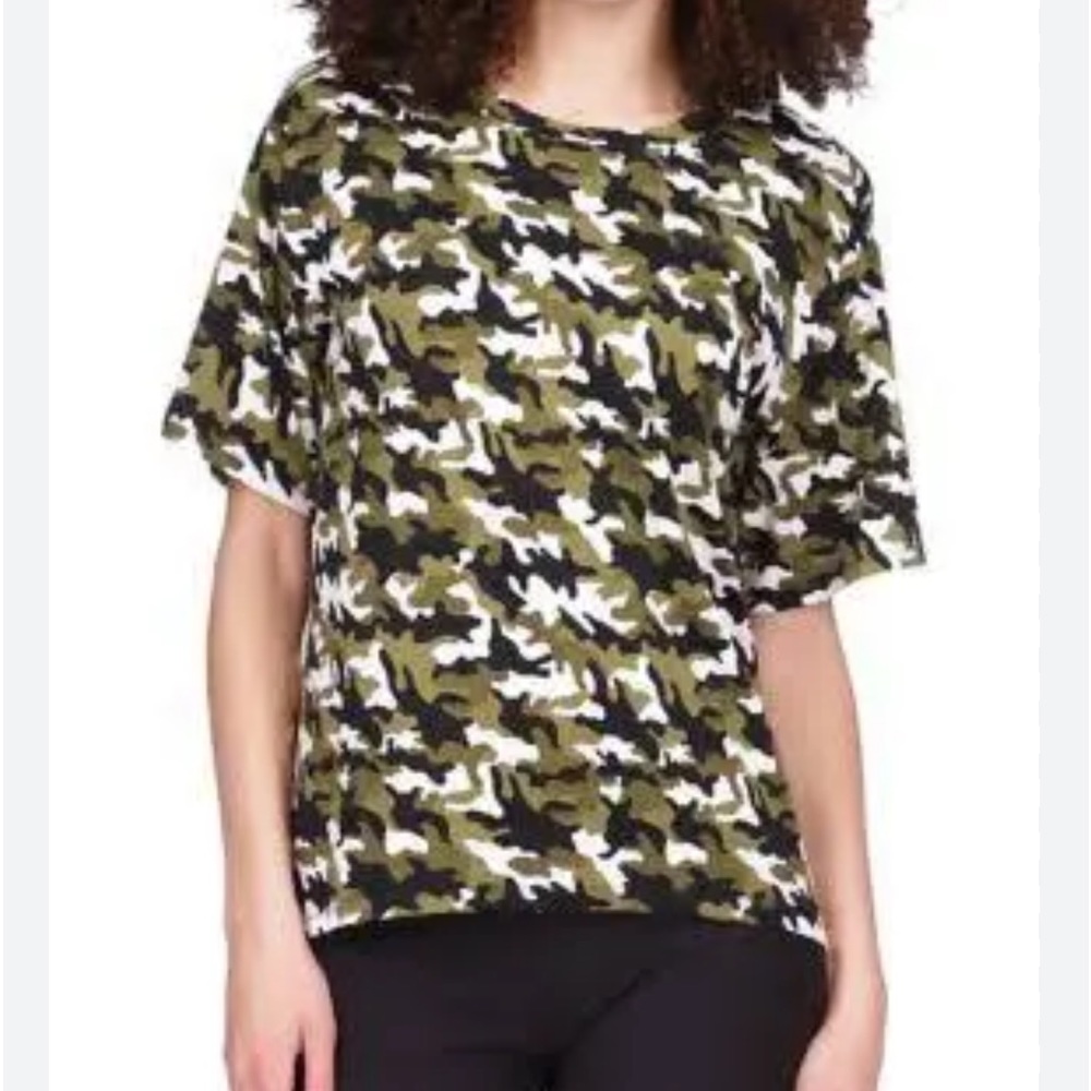 NWT Michael Kors Cameo Print T-Shirt, size XS